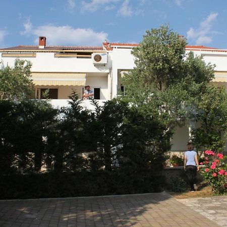 Apartments With A Parking Space Novalja, Pag - 6504 Exterior photo